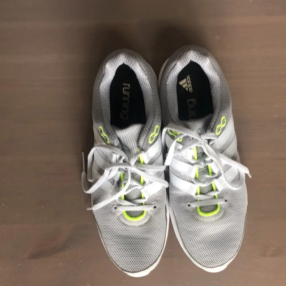 Adidas Lite Runner Size 7